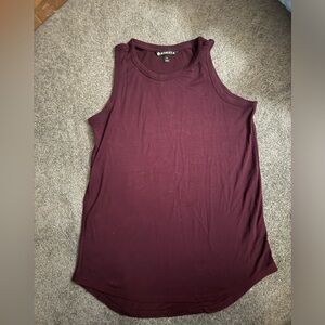 Athleta women’s sleeveless tank